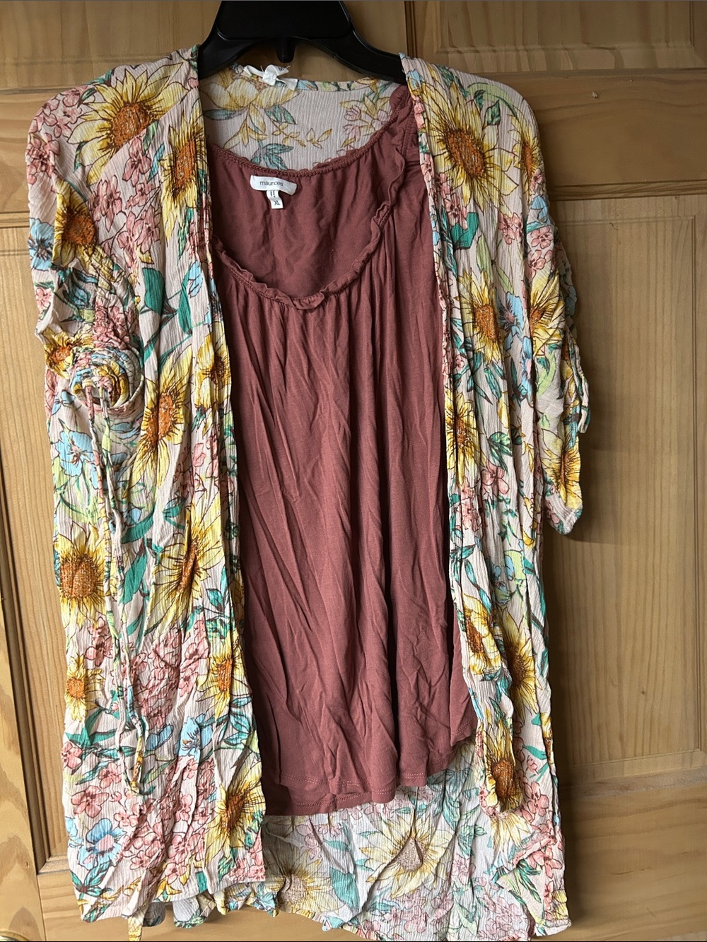 Maurices Mauve Tank Top and sunflower kimono outfit